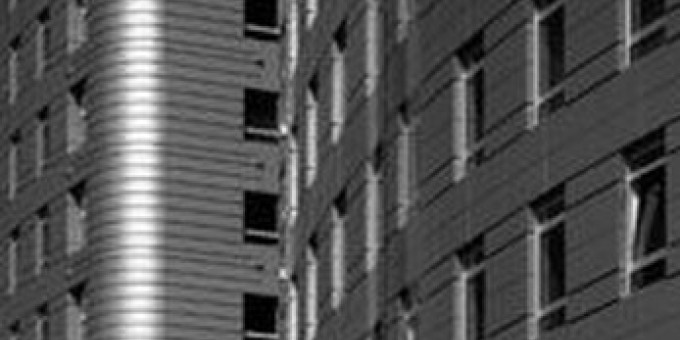 Város a felhők között - Beszélgetés Varsó és Budapest kortárs építészetéről