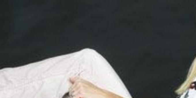 Viktoria Tolstoy (S), Wolfgang Haffner Band (D)