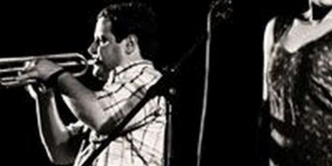 El Bombo Atomico! - Fatima Spar & the Freedom Fries (A), Ez a Divat, Karaván Familia, Miki KeveR, Nafta & Suefo. Visual: VJ TaoCe