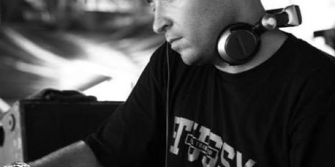 Cancelled! Snilloc & Nigel Snorter of CrossNineTroll