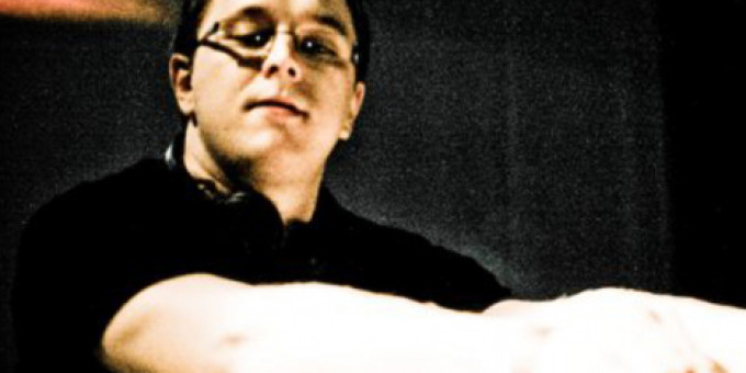 Jade, Ian Autorun, Statik