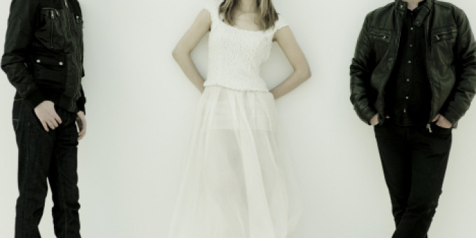 Elektronic theatre: Bin-Jip