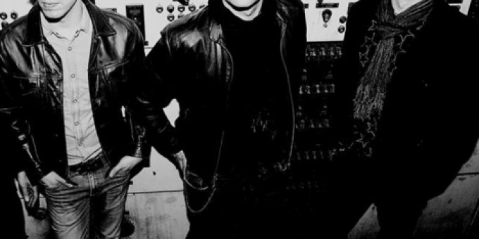 The Trousers (HU)Junkie Jack Flash (HU), Volume Under Kontroll