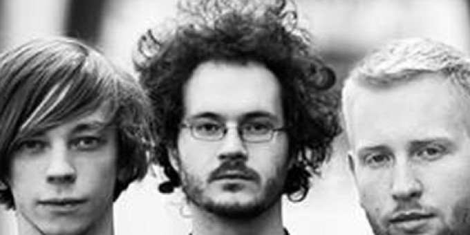 Esti Kornél acoustic 