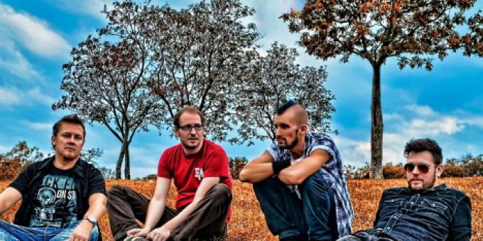 Foo Lighters (Óriás, Quimby, Black-Out) + Stone Pilots