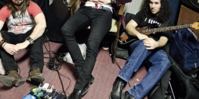 Ozone Mama, The Trousers