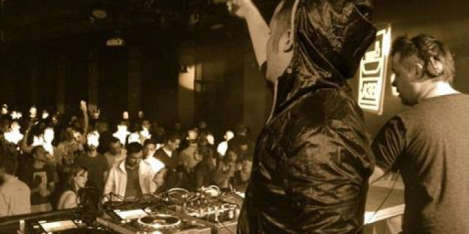 Signal & FeelGood pres. XMAS Takeover: Ludmilla, Palotai, Dublic, B'Andre, Ninjabreakz Djs