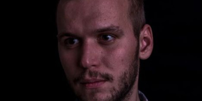 Kortárs szerzői estek Tv-felvétellel: Upor András