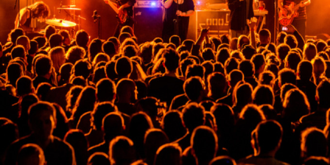 Random Trip feat. Kama (Mary PopKids), Zságer Balázs (Žagar), MC Kemon (Irie Maffia), Myra Monoka, Bata István (Fábián Juli & Zoohacker)