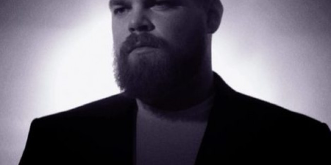 Com Truise (US), Belau, Aid Kid (CZ)