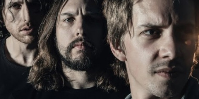 Kortárszenei performance: Tracer