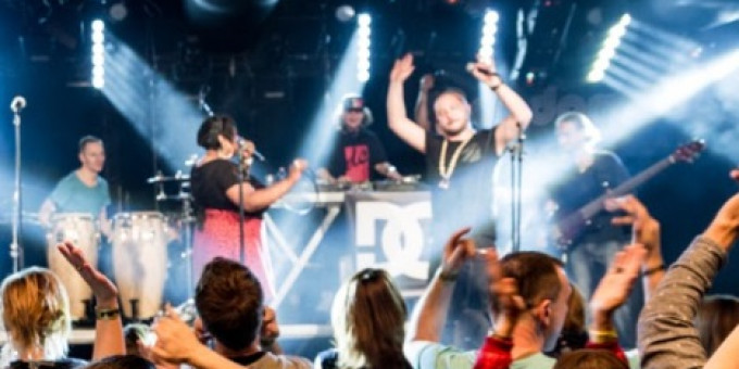 Random Trip feat. Palya Bea, Saiid (AKPH)