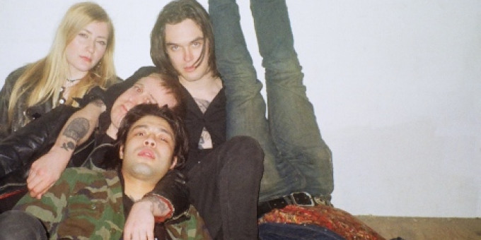 Kortárs előadóművészeti performance: Cheena