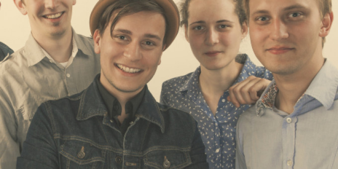 Lions of Suburbia, Drastik Putto 