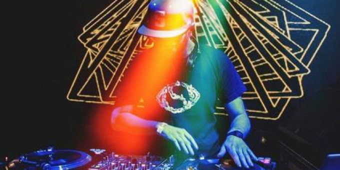 Rock The Boat - Slanki & Turner