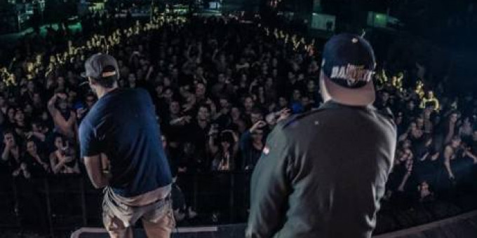 Akkezdet Phiai, NB "Belépő" album-release