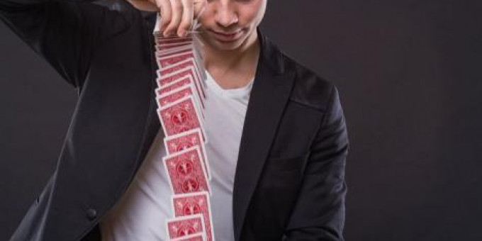 Freakency - magician show