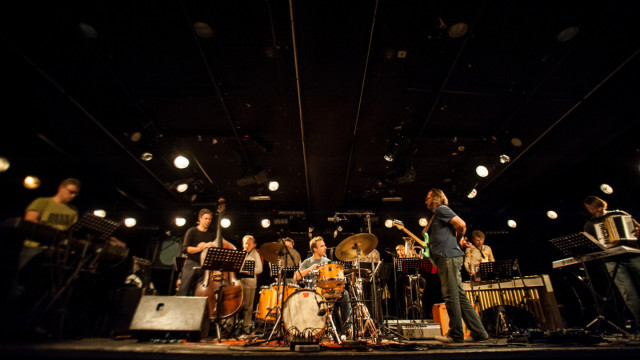 Flat Earth Society (BE), Úzgin Űver